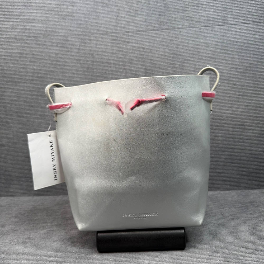 Issey Miyake Parfums Silver Metallic‎ Bucket Bag Pink Drawstring NWT